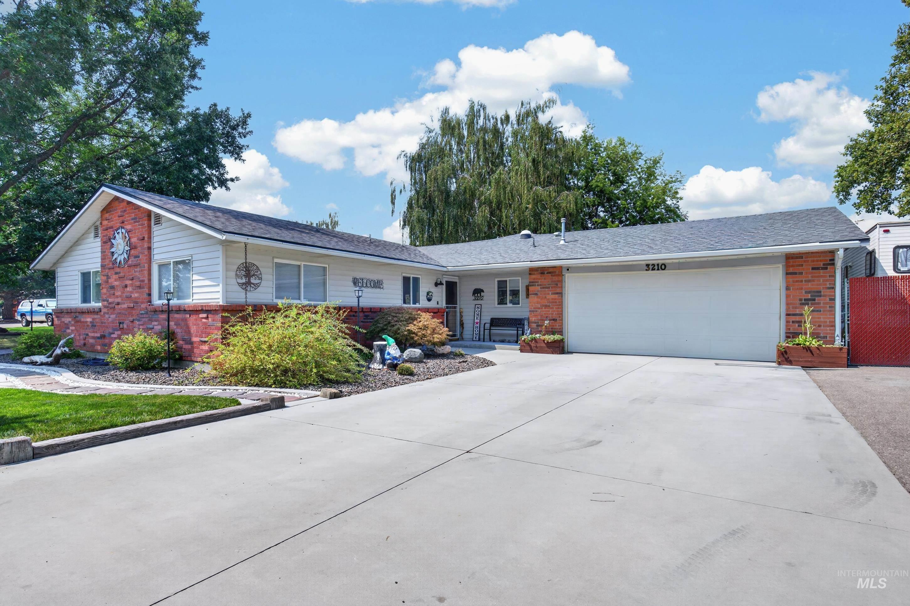 3210 Wisconsin Ave Property Photo 4