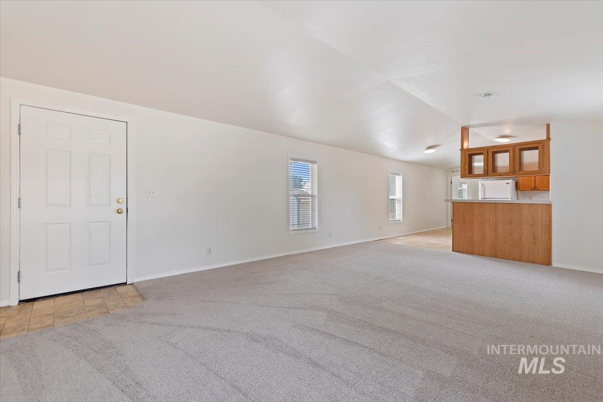 700 E Fairview Property Photo 6