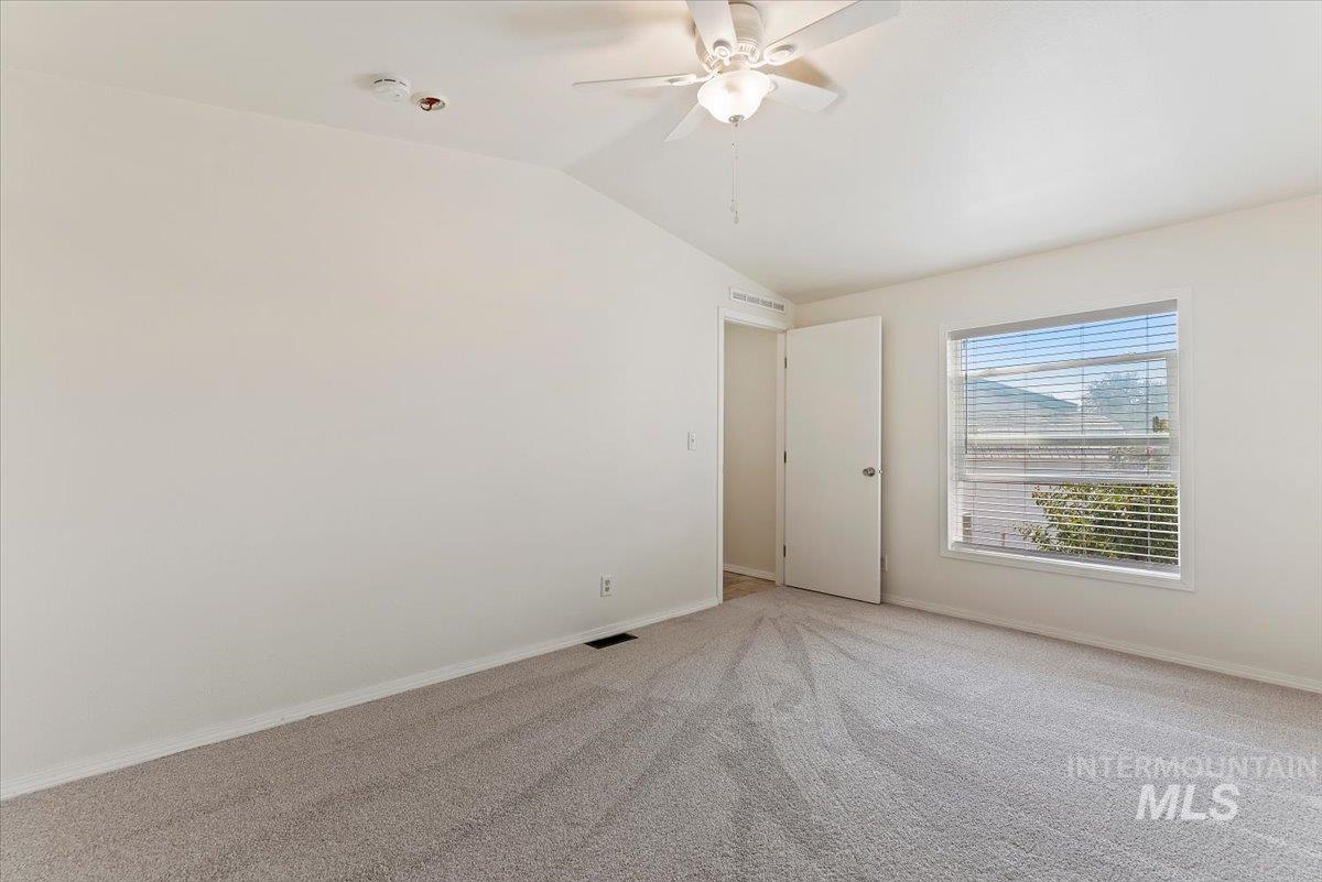 700 E Fairview Property Photo 17