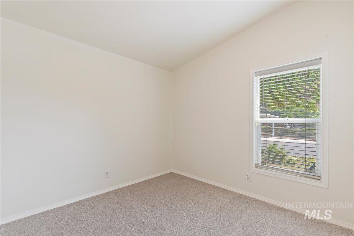 700 E Fairview Property Photo 22