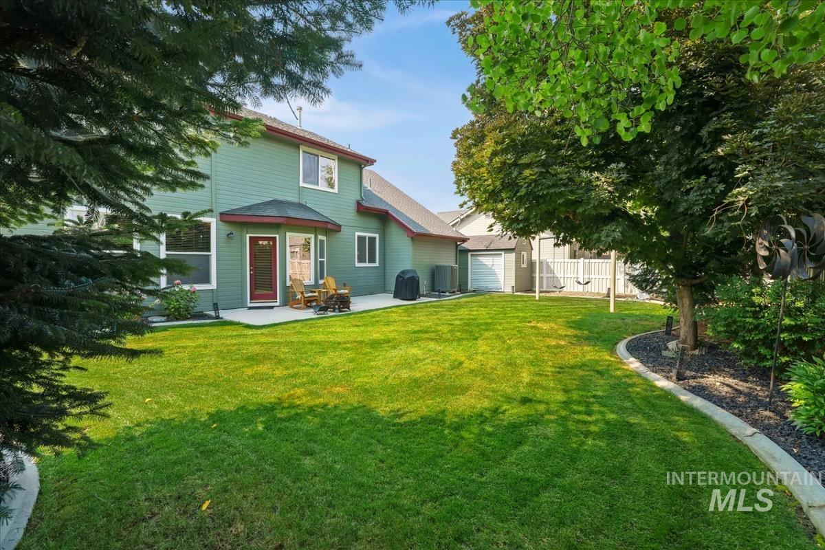 2882 S Groom Way Property Photo 8