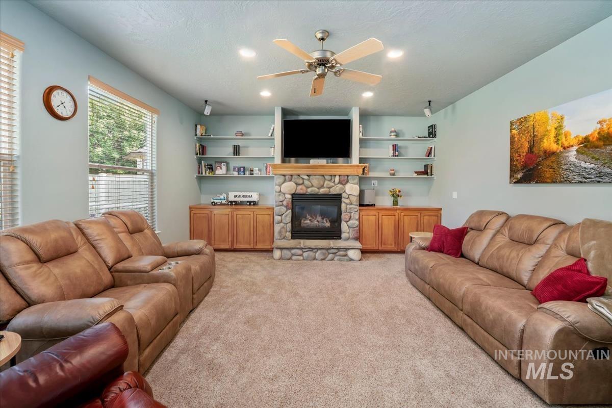 2882 S Groom Way Property Photo 22