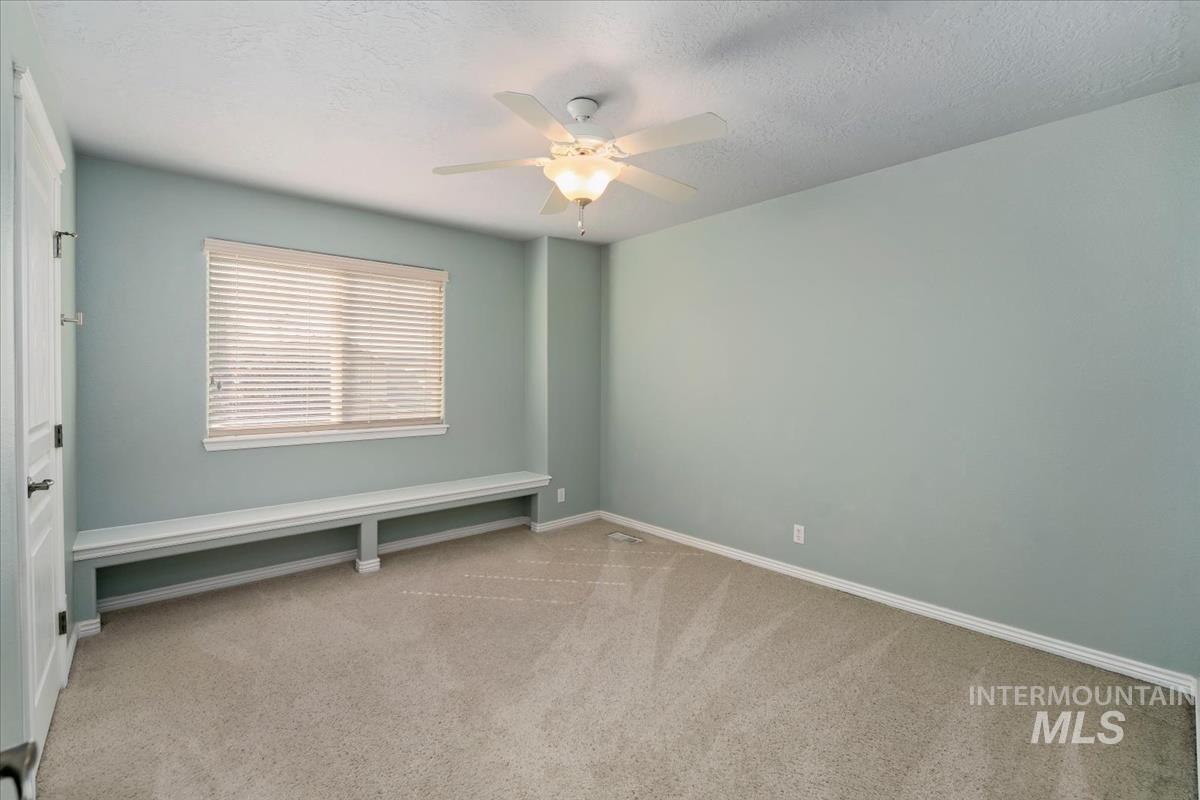 2882 S Groom Way Property Photo 33