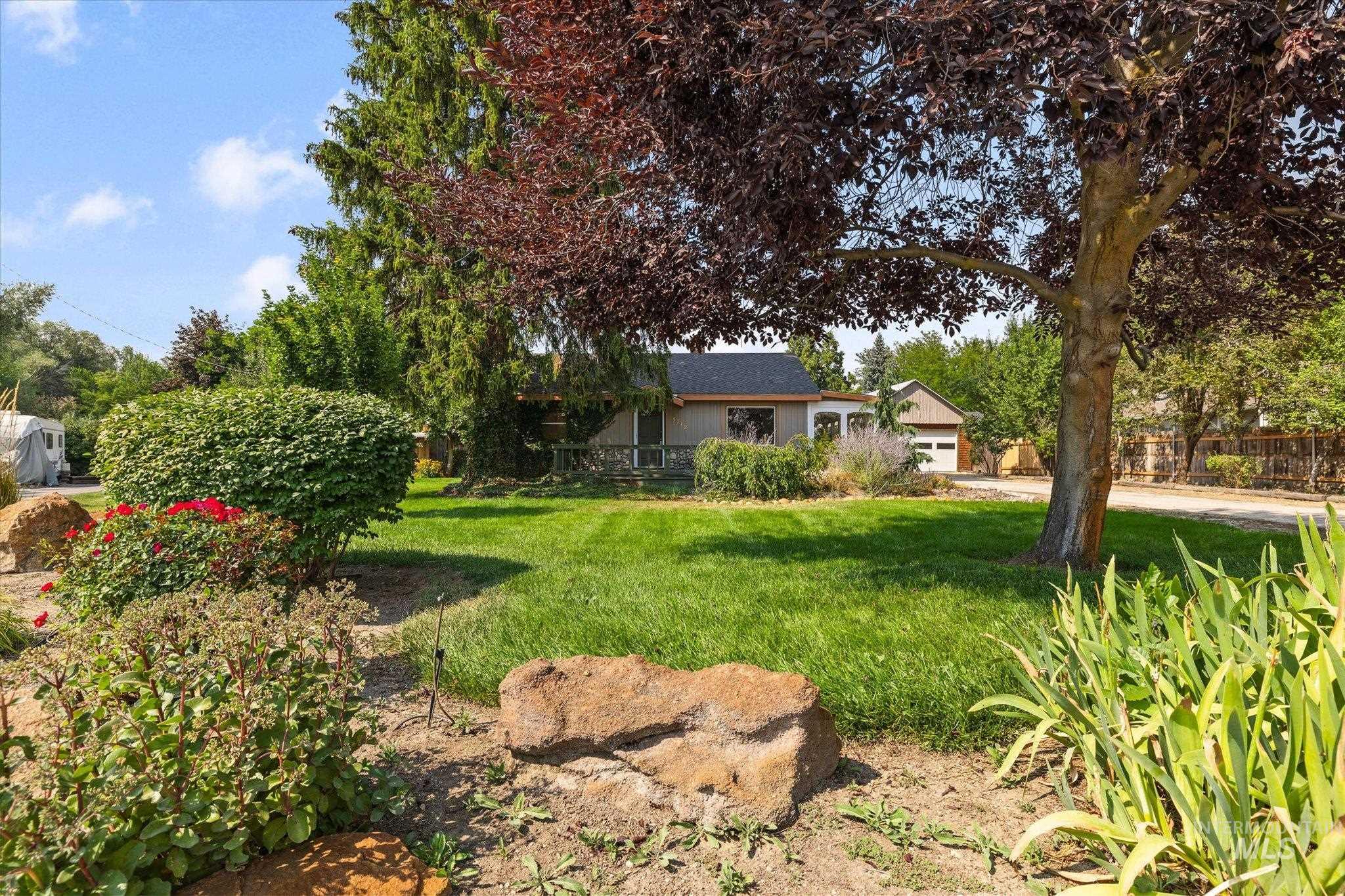 5712 W Castle Drive Property Photo 36