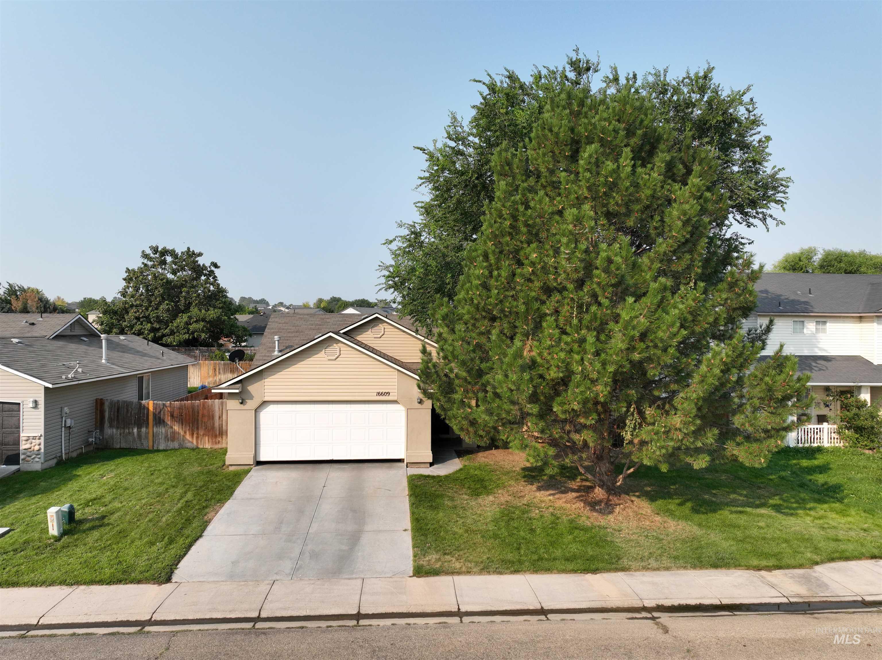 16609 Old Friendship Way Property Photo 1