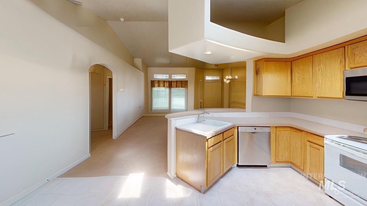 16609 Old Friendship Way Property Photo 16