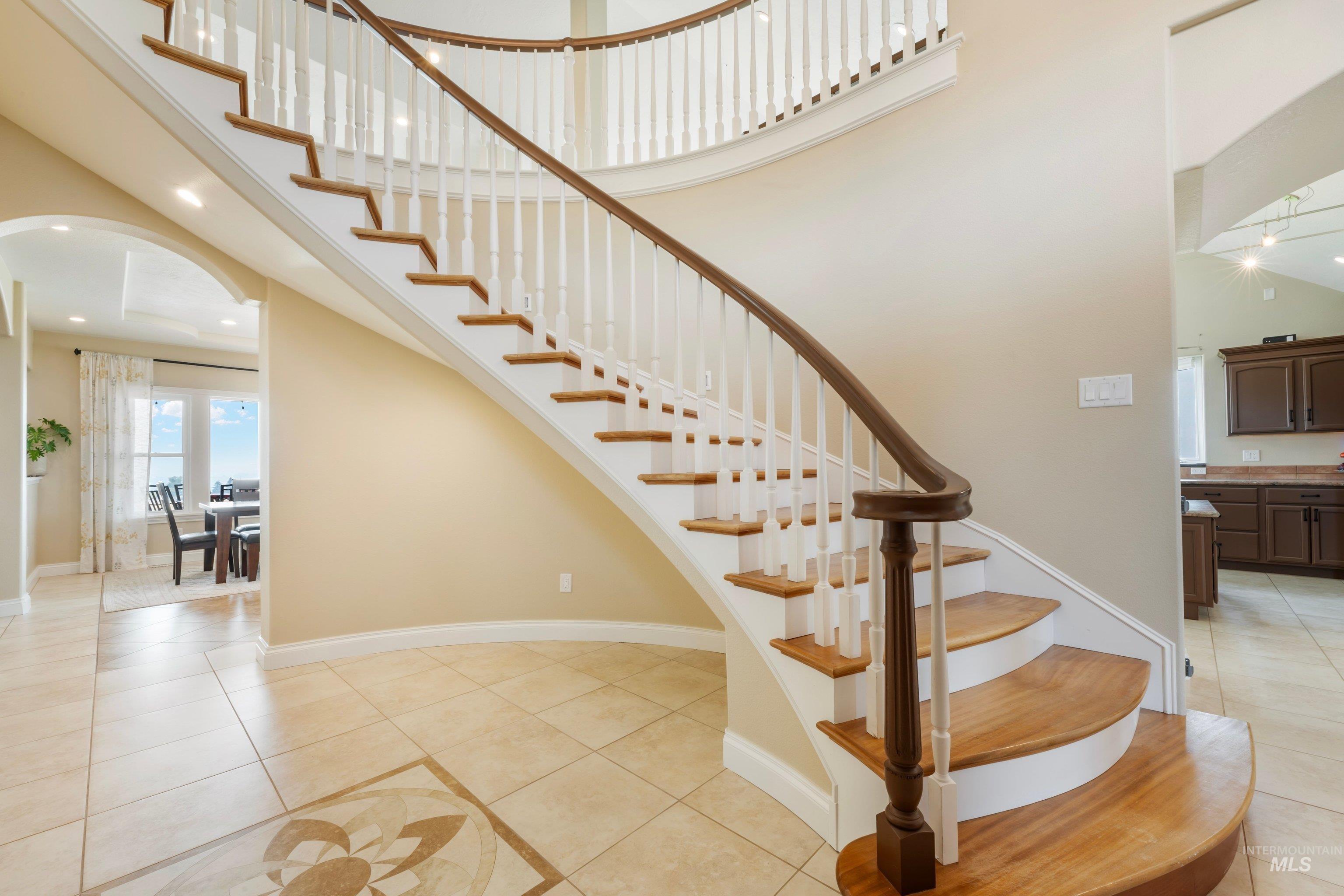 23250 Graphic Ln Property Photo 8