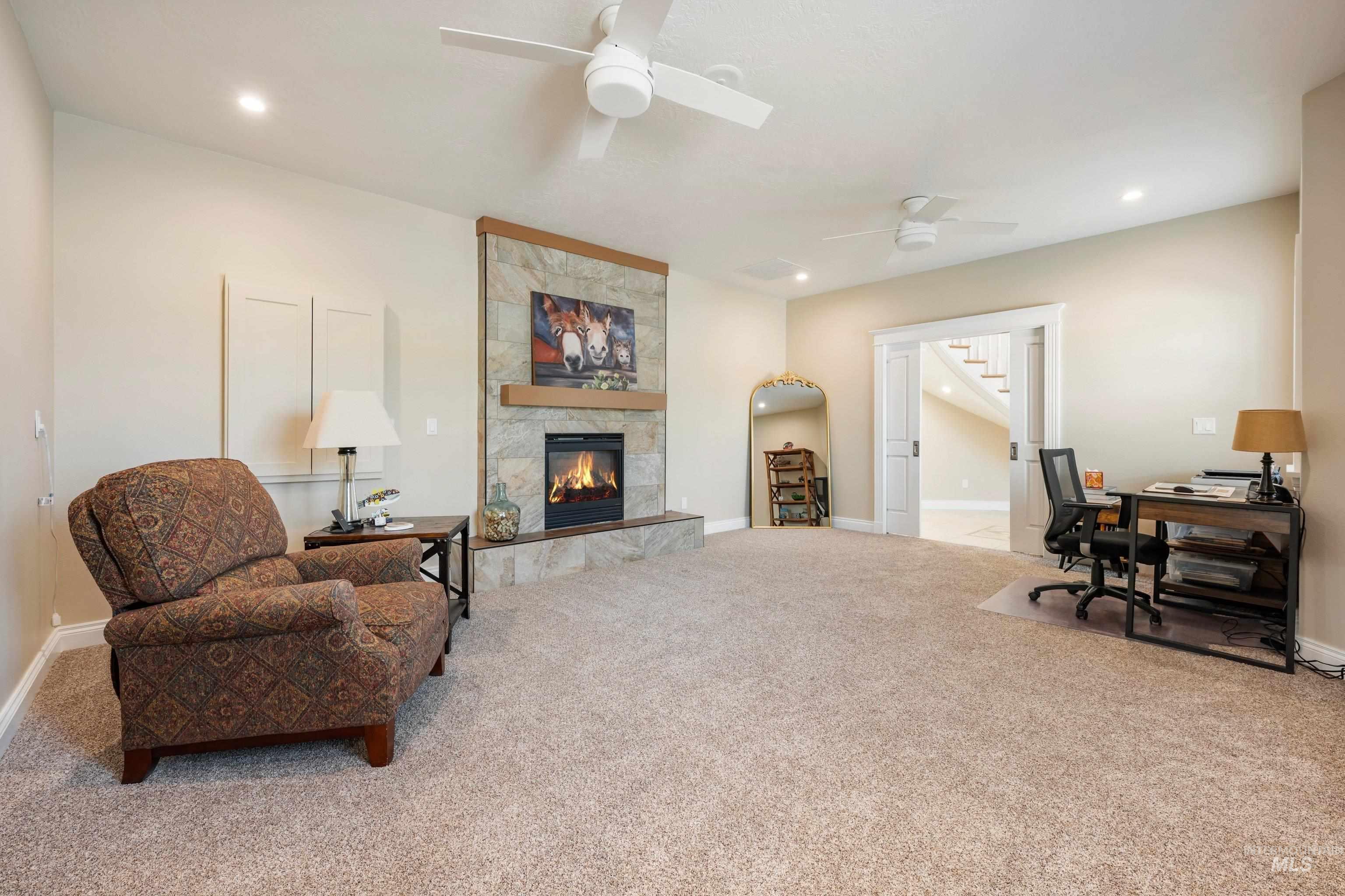 23250 Graphic Ln Property Photo 23