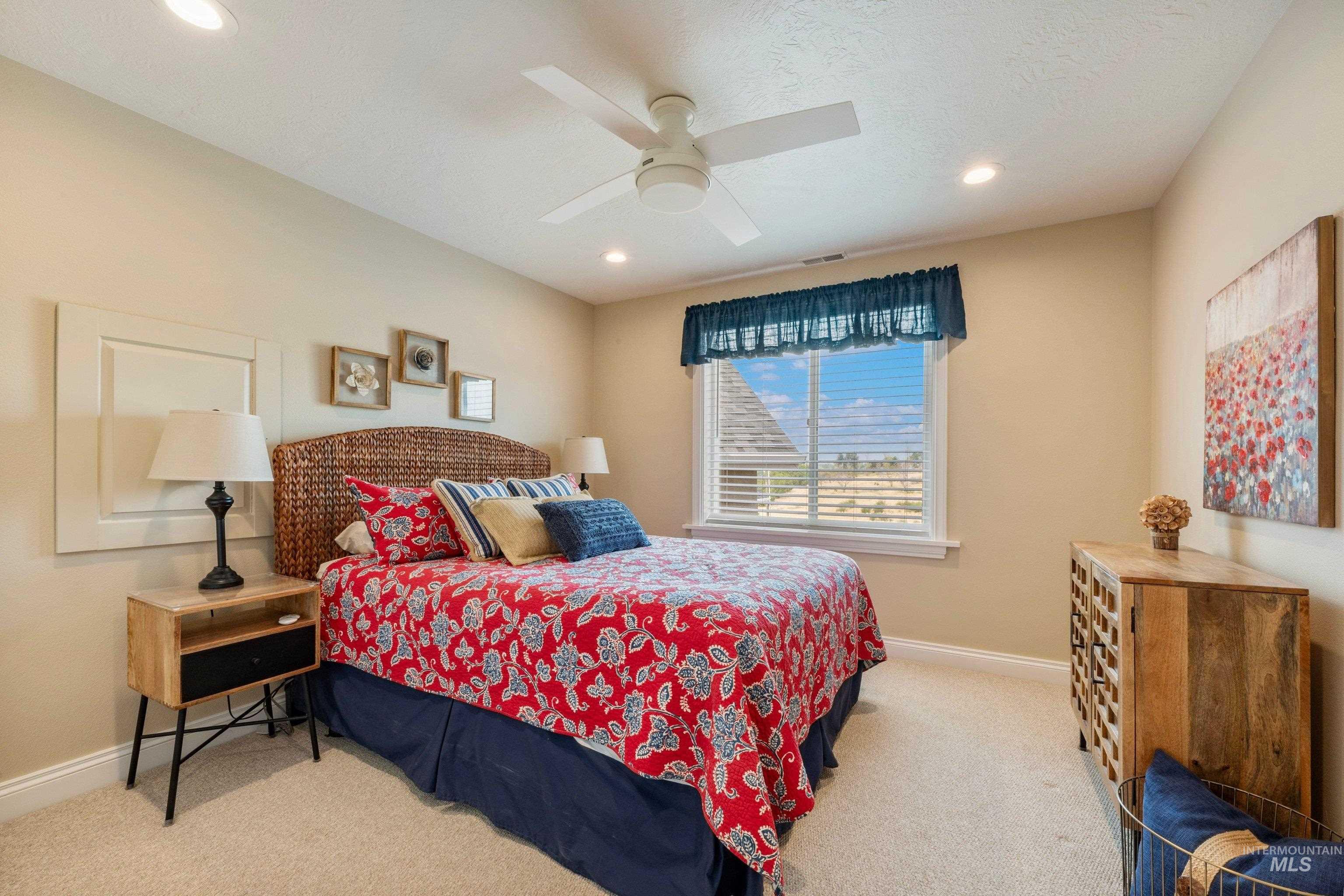 23250 Graphic Ln Property Photo 30
