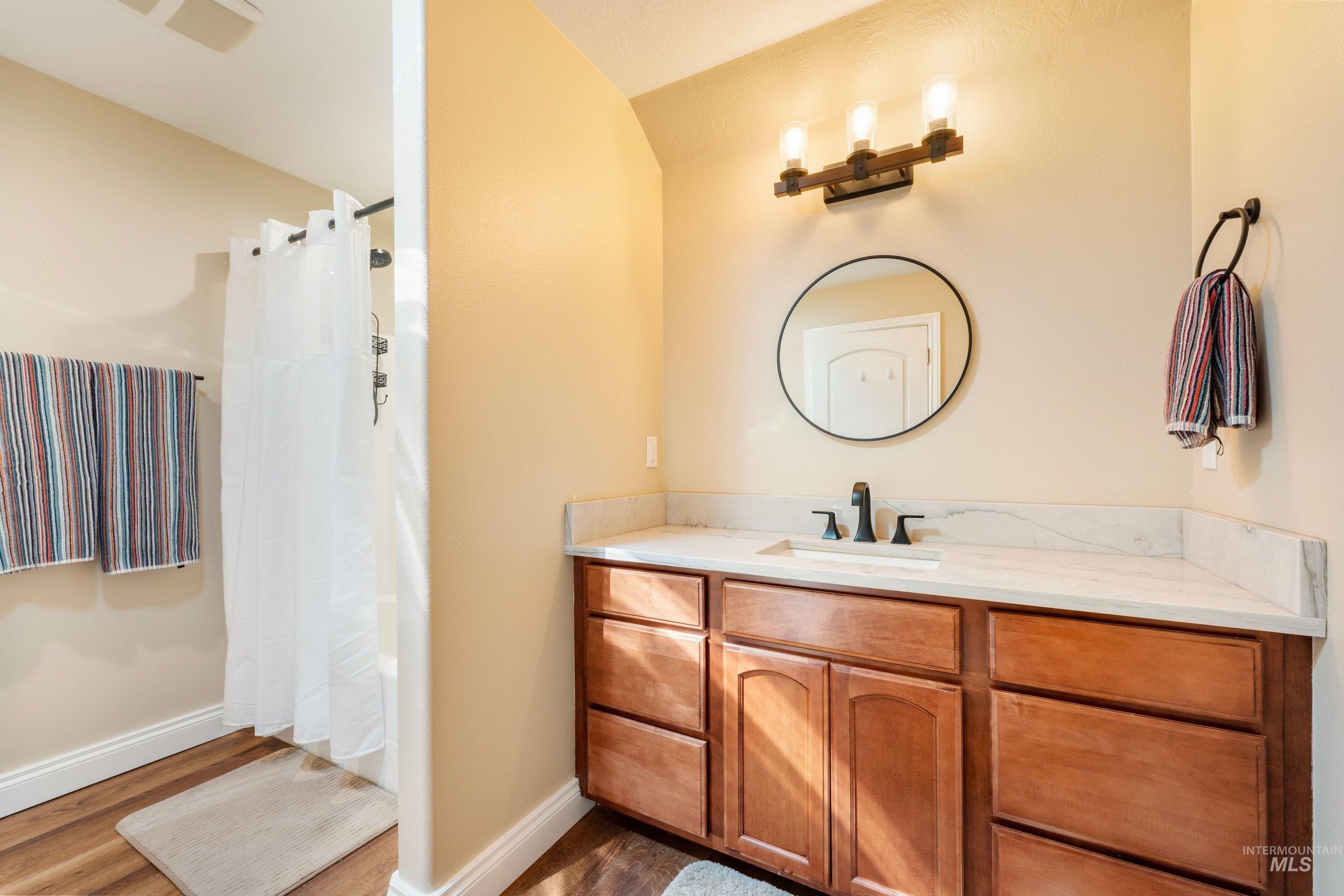 23250 Graphic Ln Property Photo 32