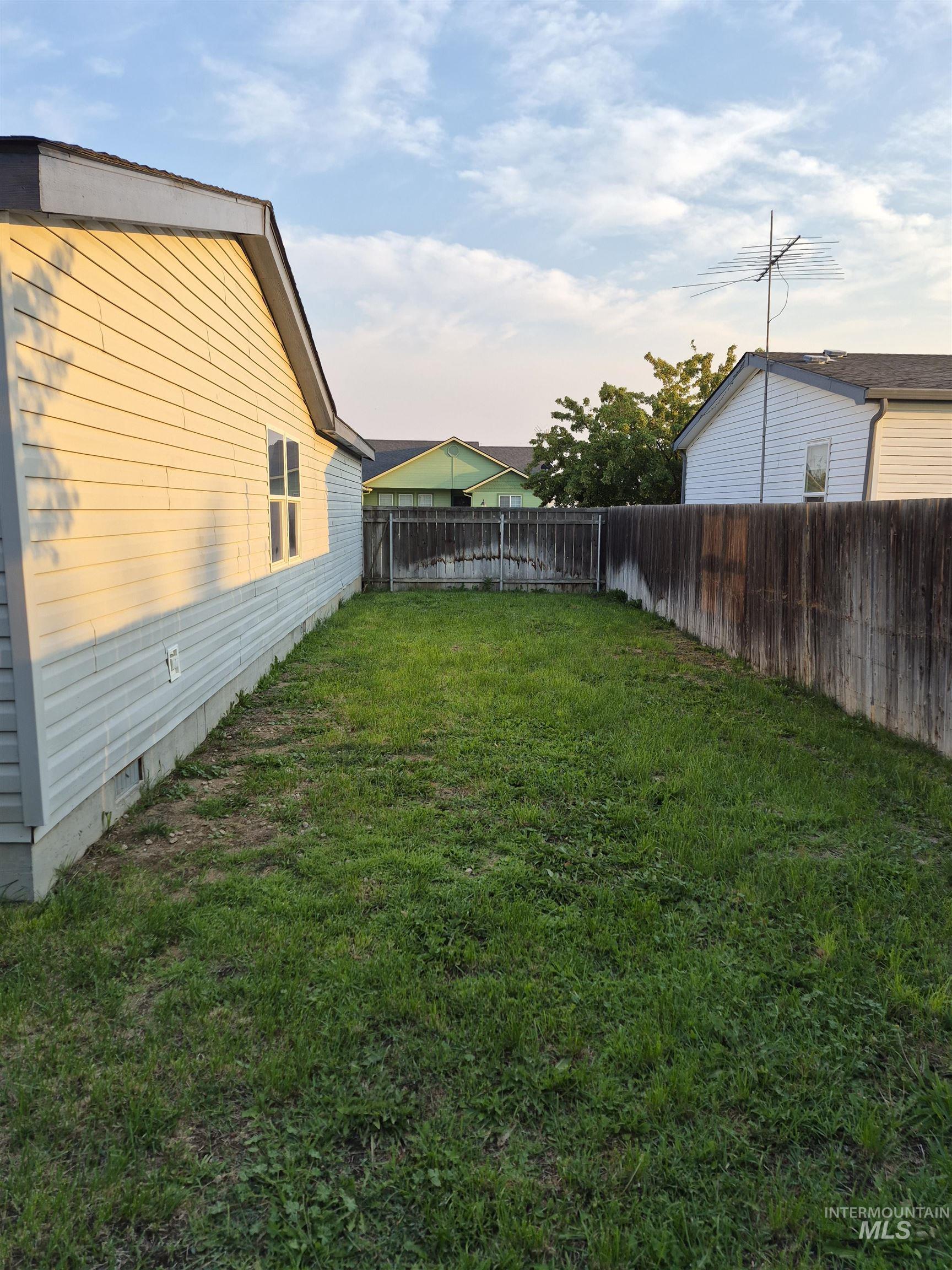 1470 Windmere Dr Property Photo 27