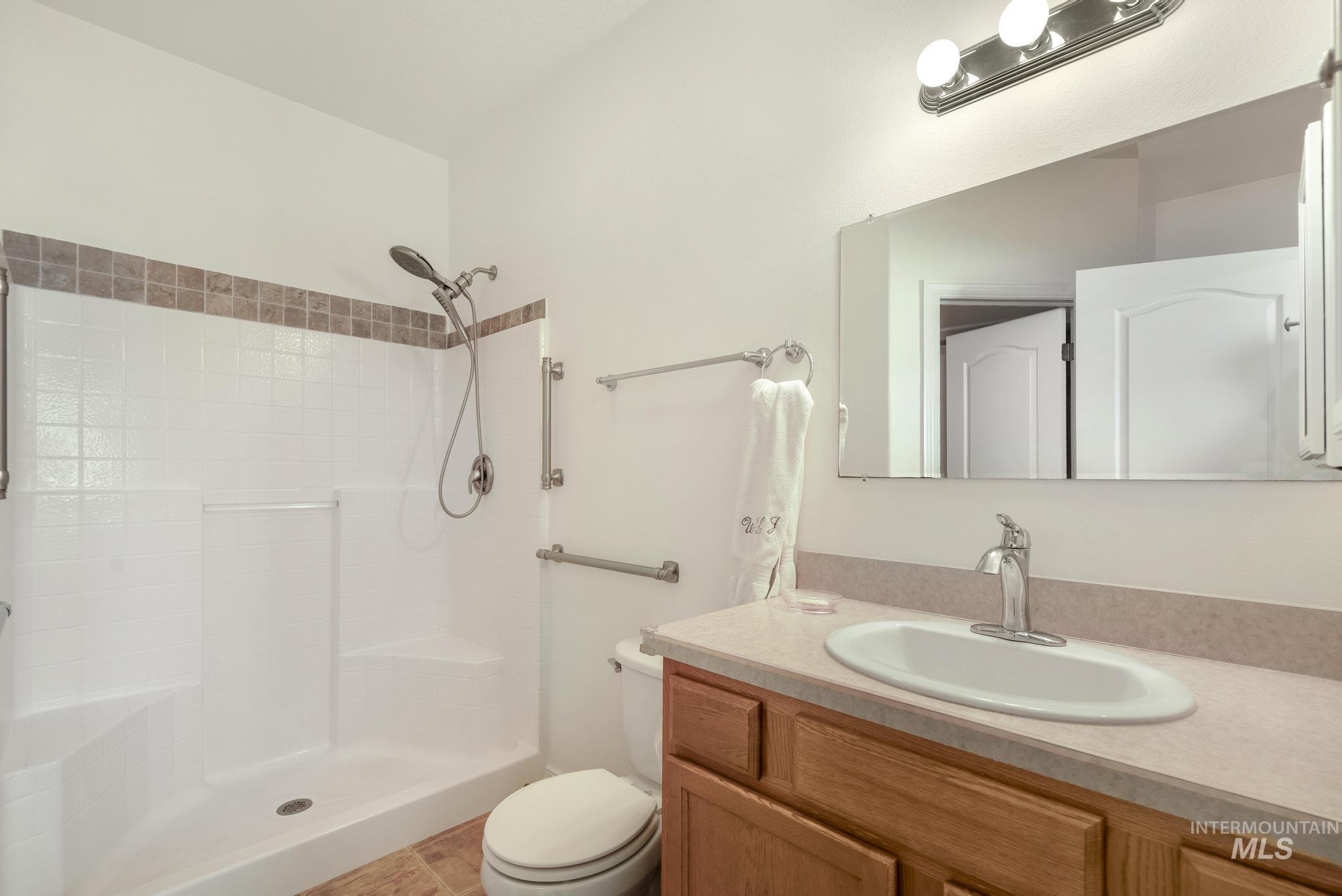 167 New Hampshire Way Property Photo 23