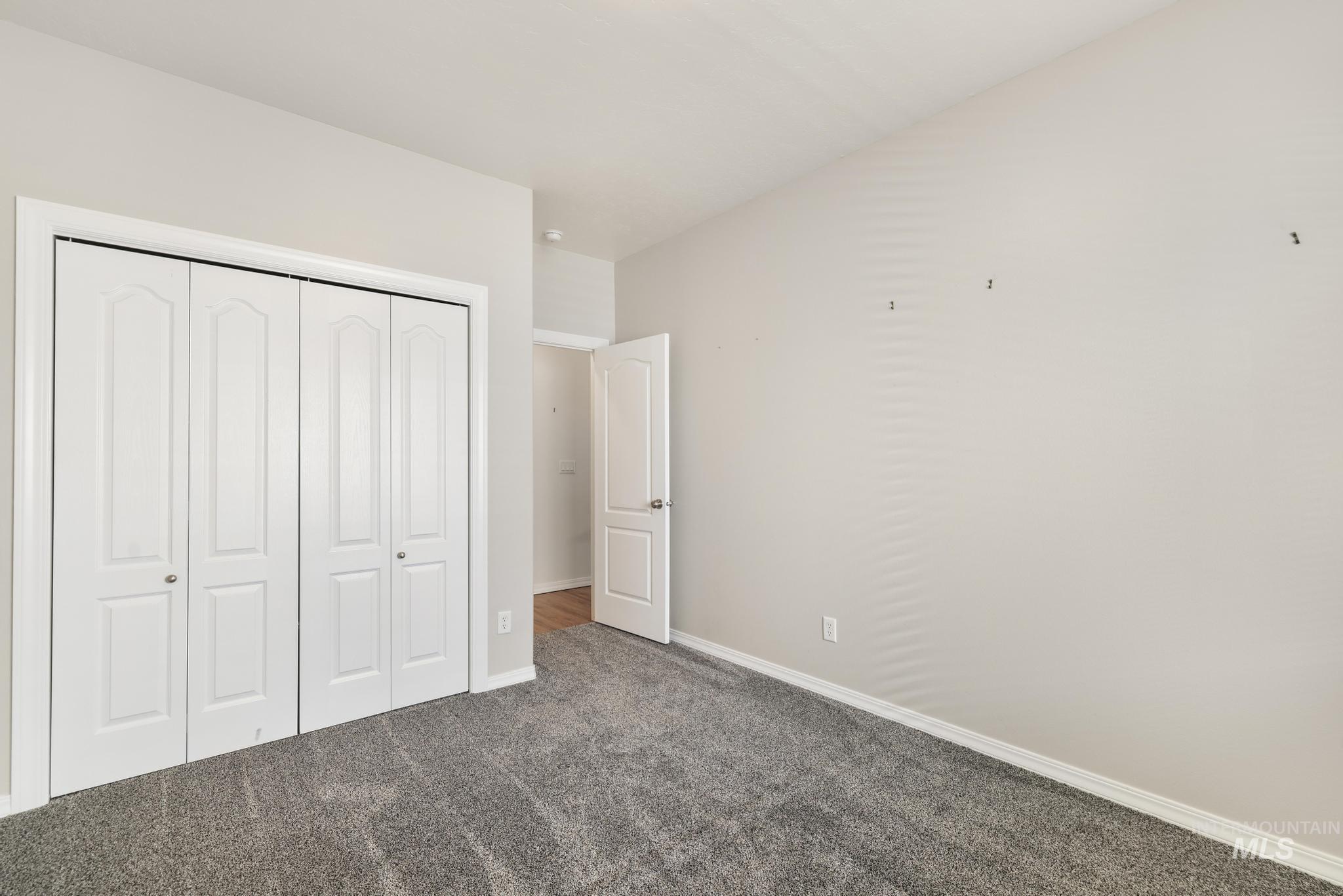 167 New Hampshire Way Property Photo 26