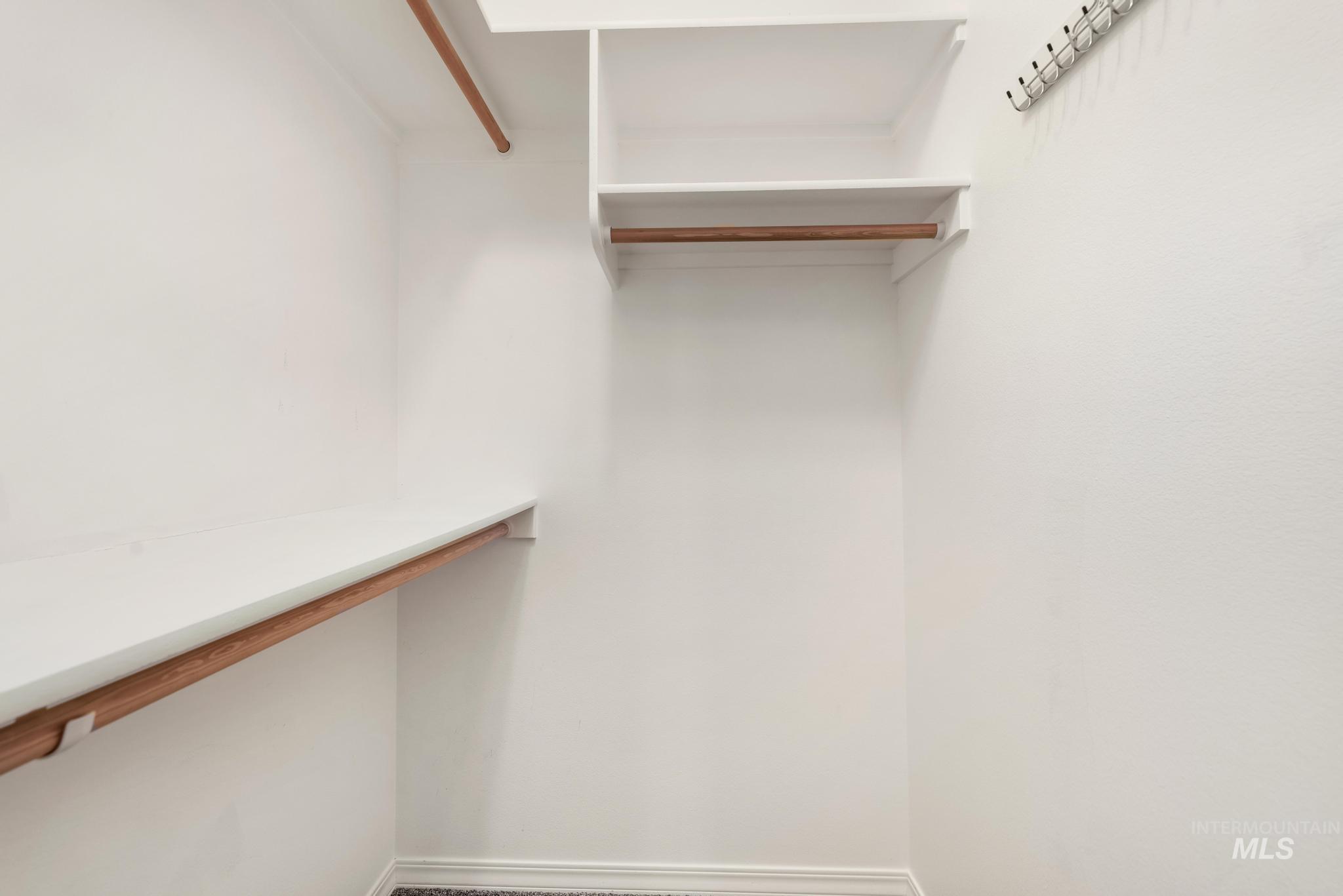 167 New Hampshire Way Property Photo 27