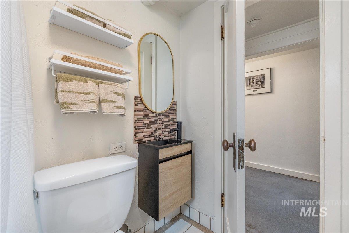 115 N Coston St. Property Photo 21