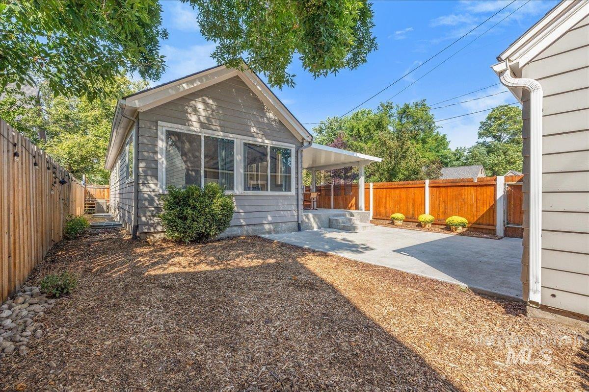 115 N Coston St. Property Photo 30