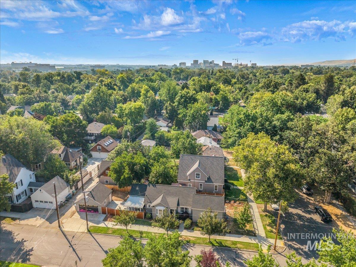 115 N Coston St. Property Photo 33