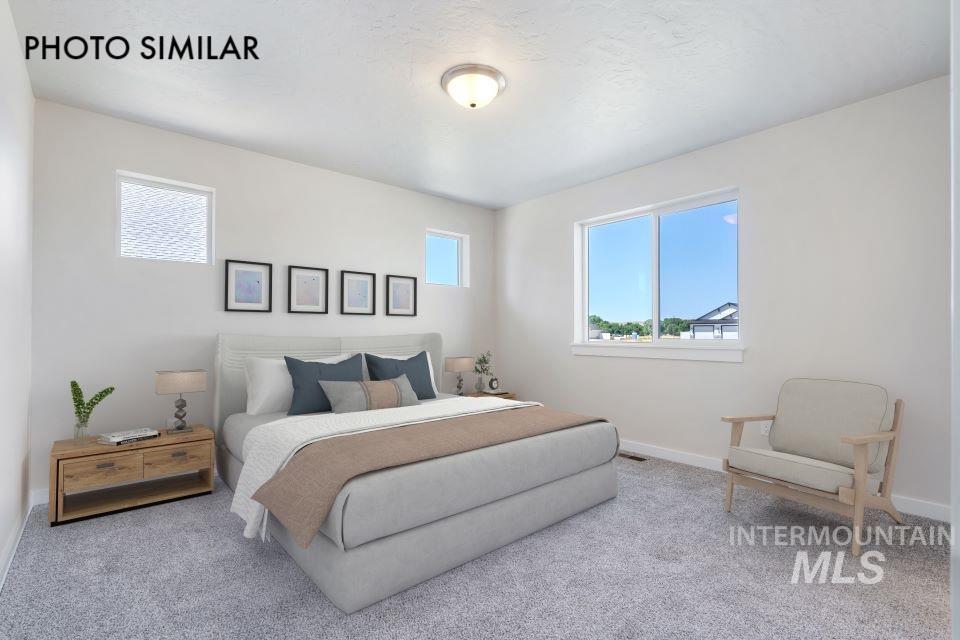 1335 Crescent St. Property Photo 16
