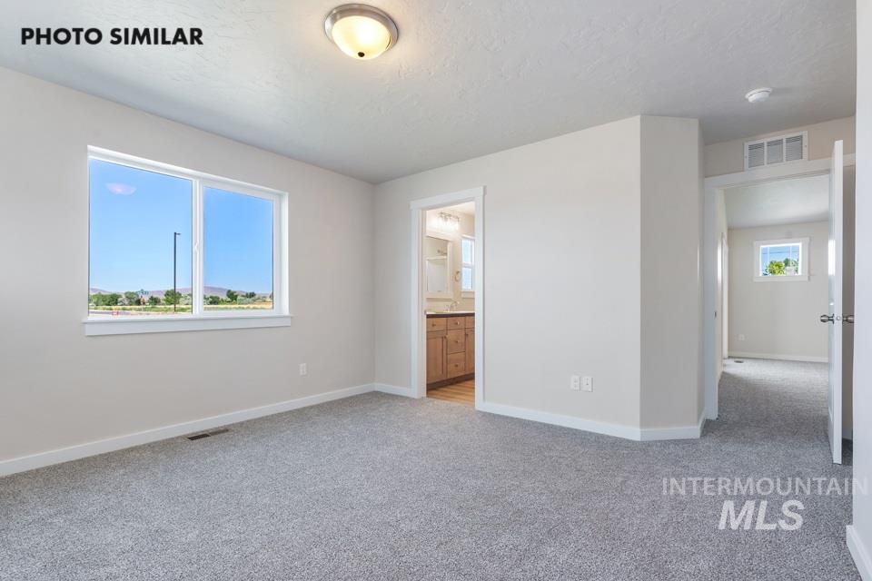1335 Crescent St. Property Photo 18