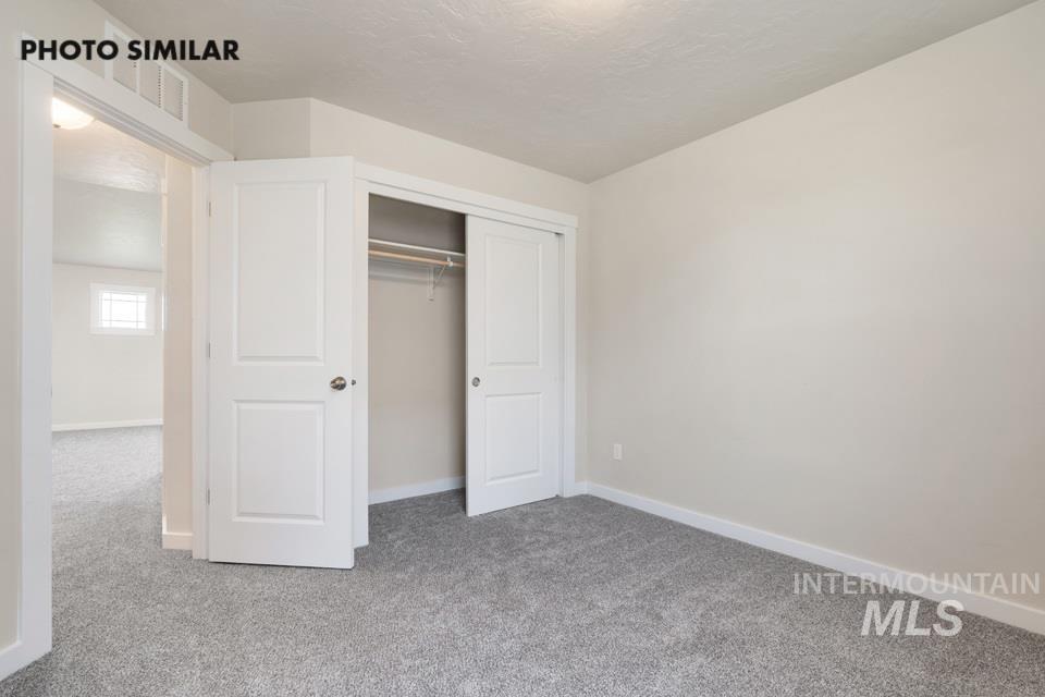 1335 Crescent St. Property Photo 27