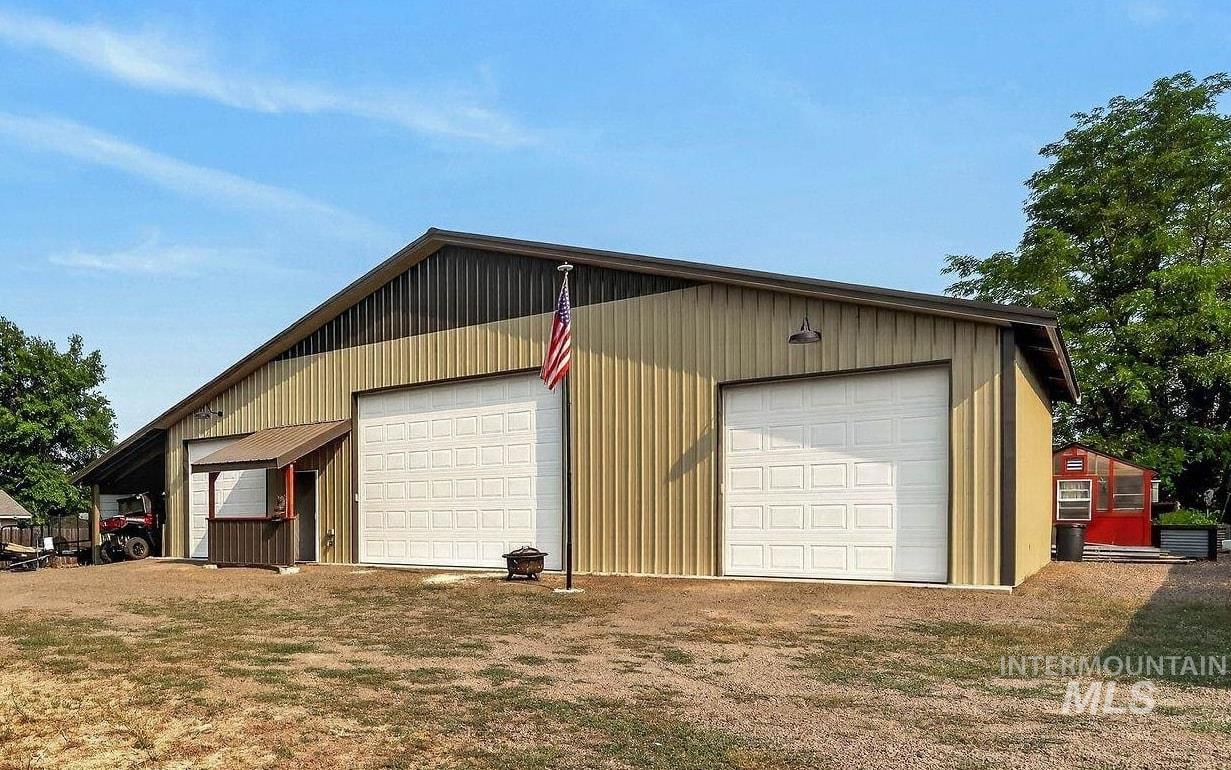 205 1/2 N Galena Property Photo 46