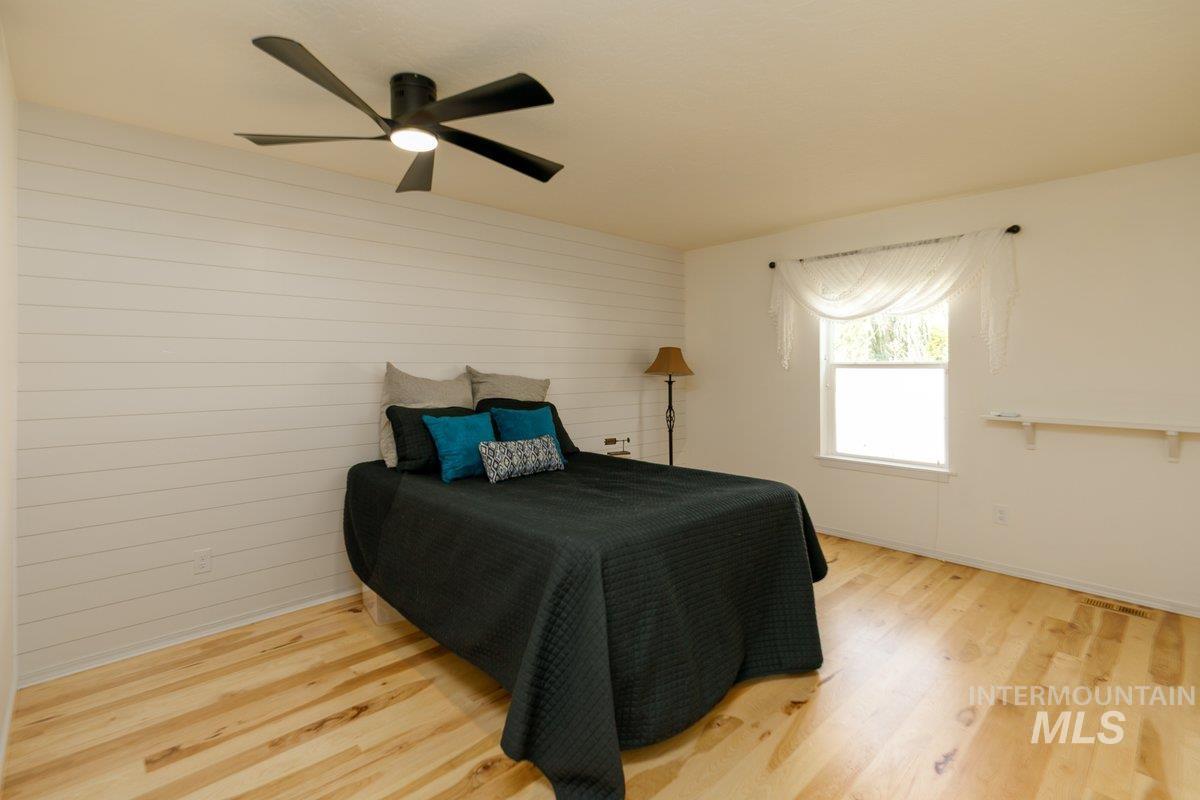 2138 N Mauve Property Photo 7