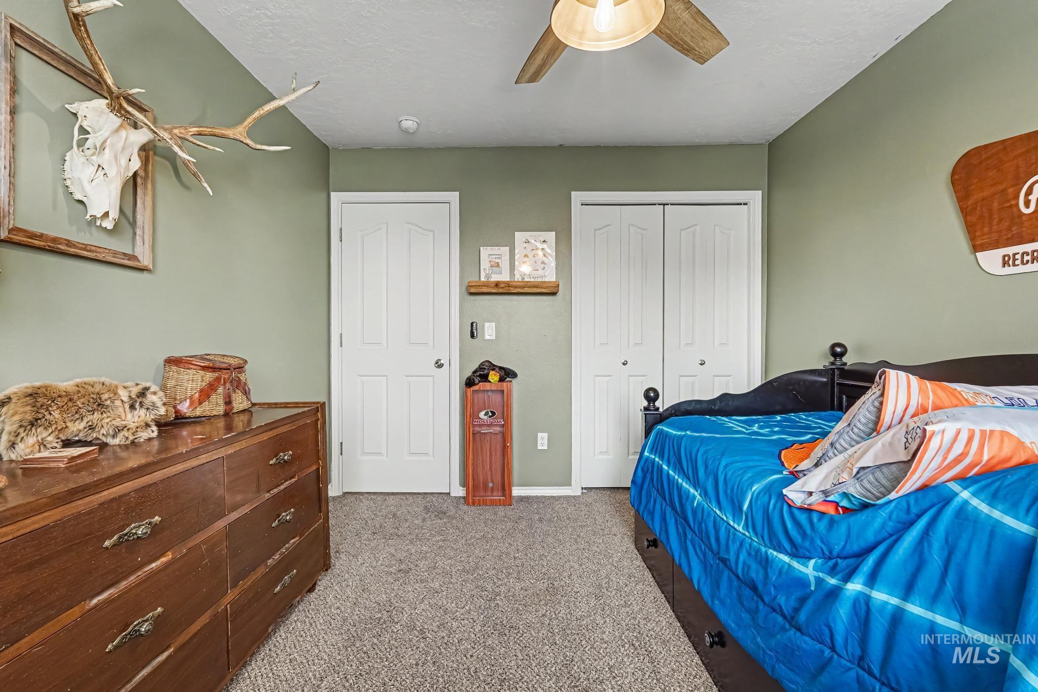 18334 Admiral Way Property Photo 21