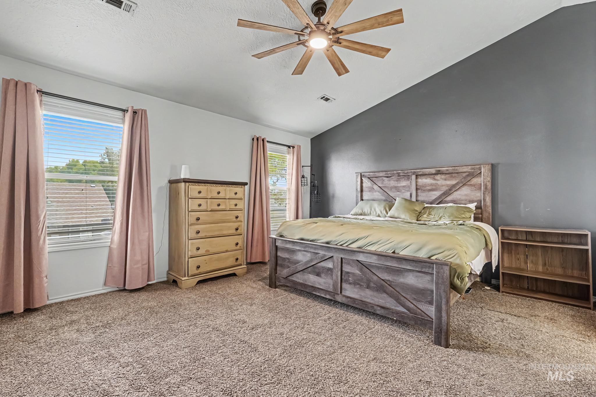 18334 Admiral Way Property Photo 22