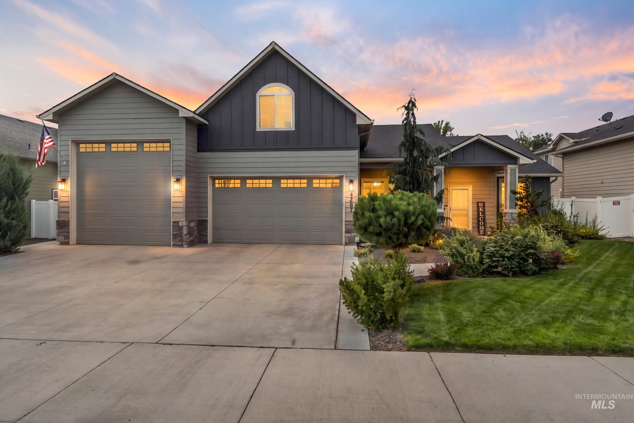 4287 Whistling Heights Way Property Photo 2