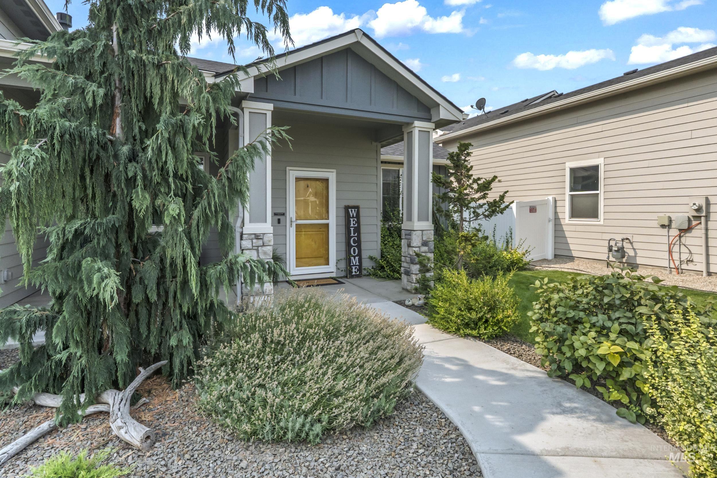 4287 Whistling Heights Way Property Photo 5