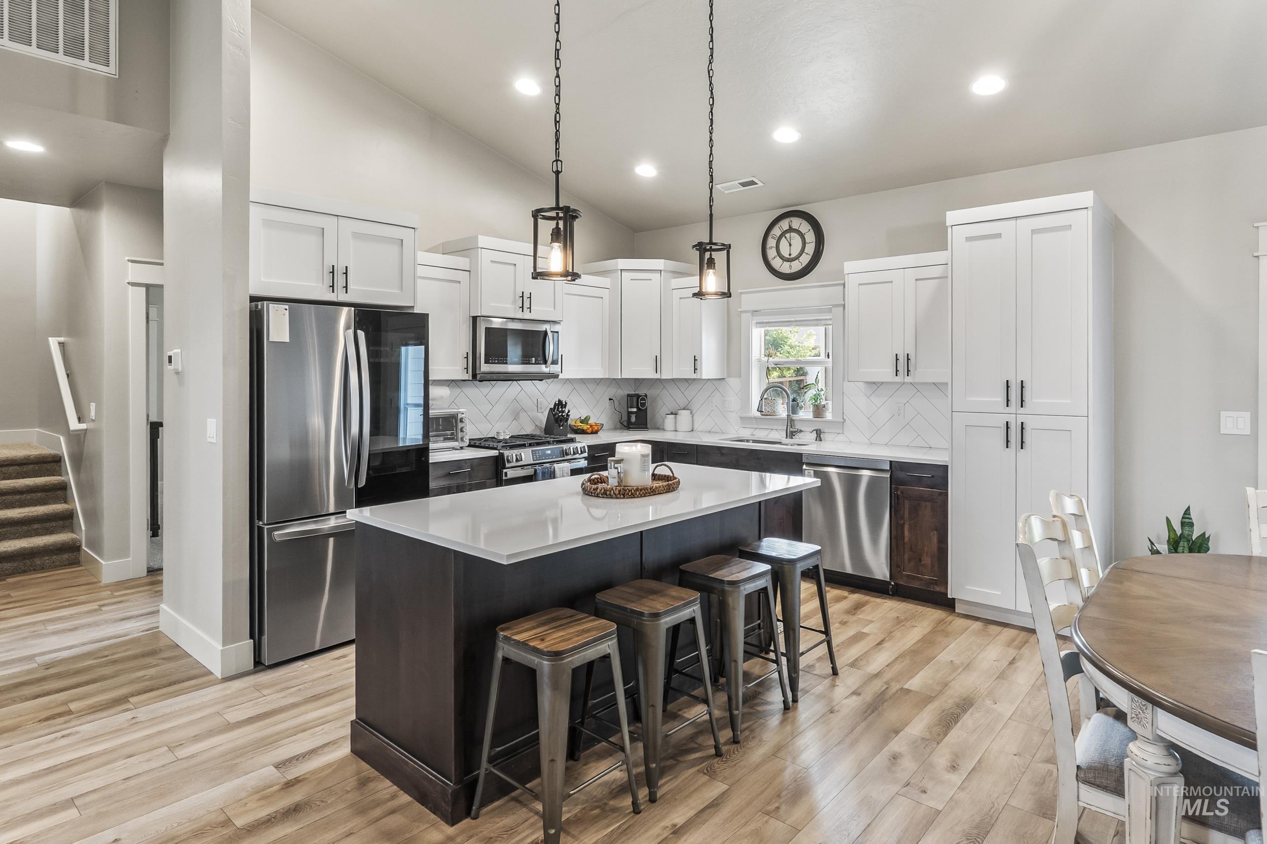 4287 Whistling Heights Way Property Photo 12
