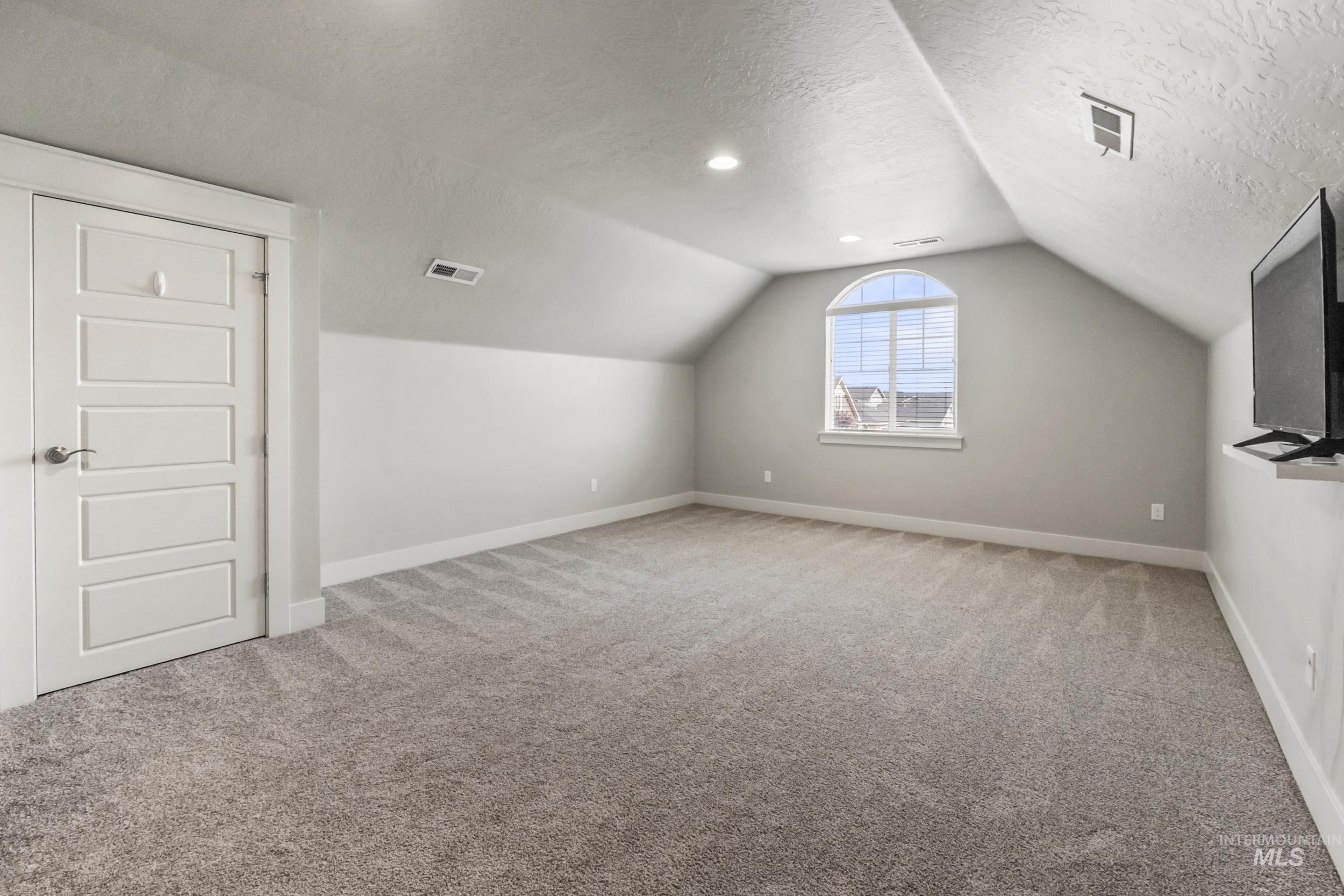 4287 Whistling Heights Way Property Photo 26