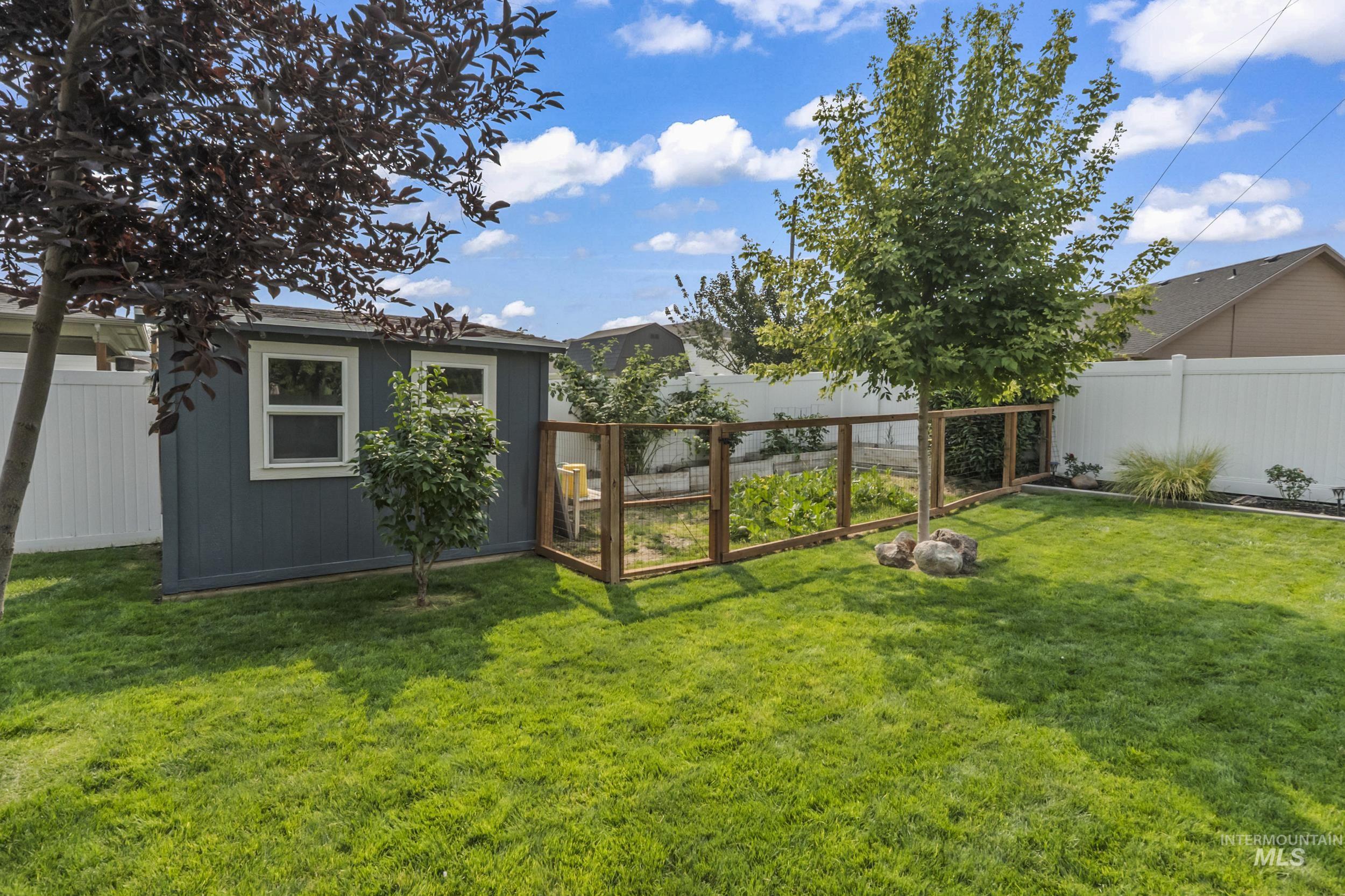 4287 Whistling Heights Way Property Photo 40