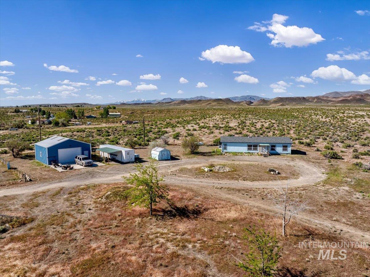18663 Highway 78 Property Photo 1