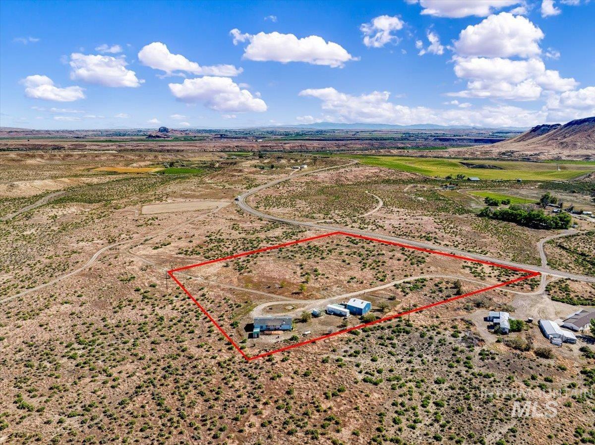 18663 Highway 78 Property Photo 6
