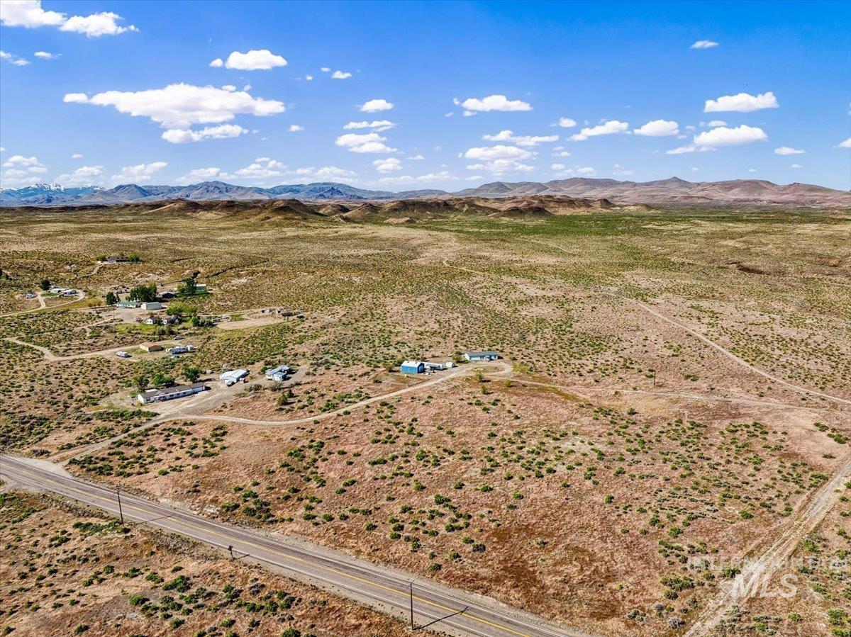 18663 Highway 78 Property Photo 8