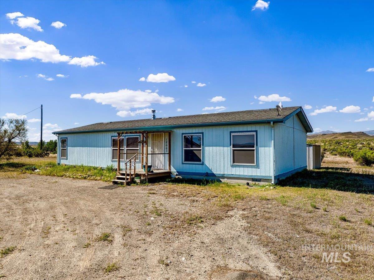 18663 Highway 78 Property Photo 9