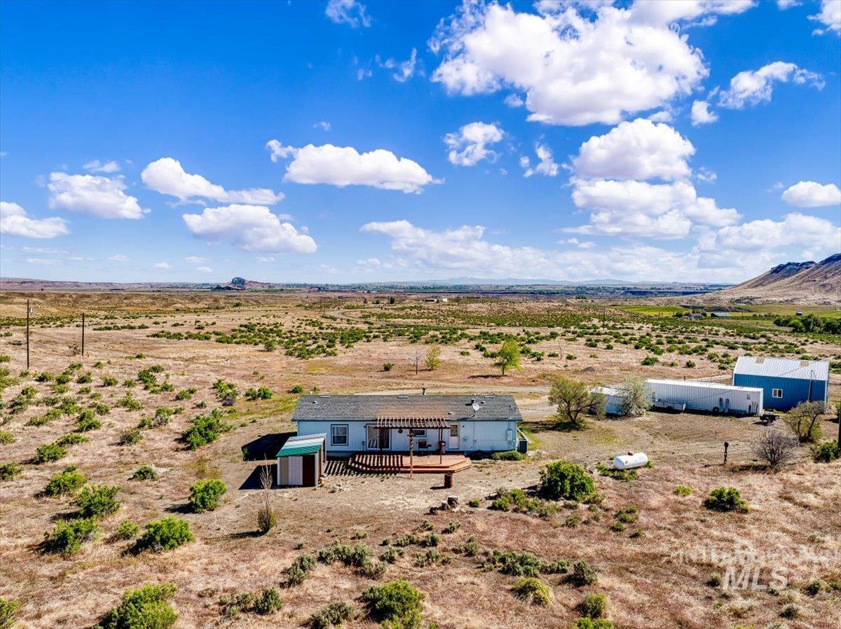 18663 Highway 78 Property Photo 12