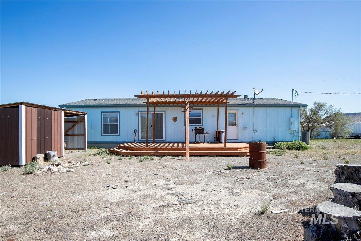 18663 Highway 78 Property Photo 14