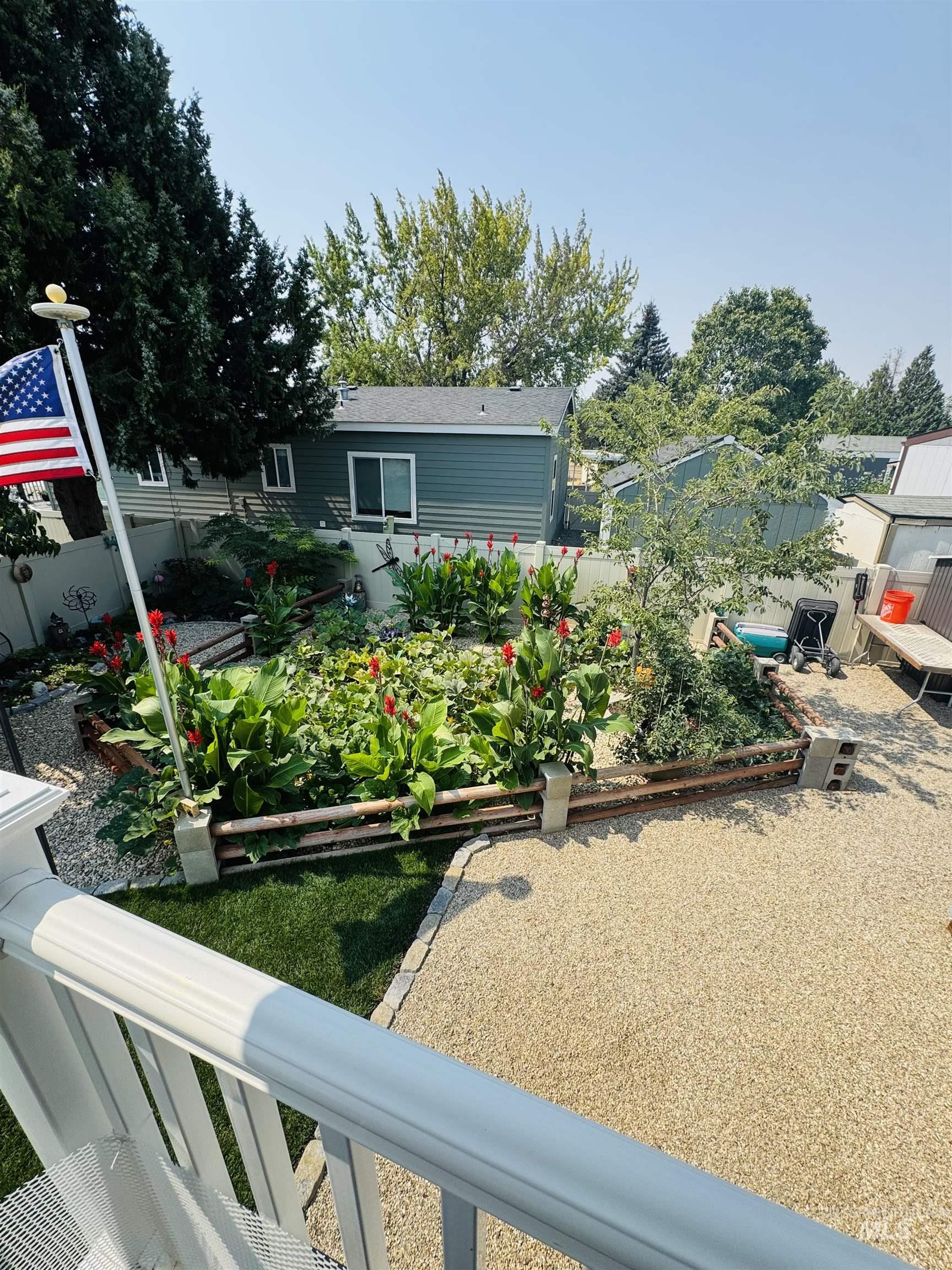 8225 Blue Ridge Ln Property Photo 15