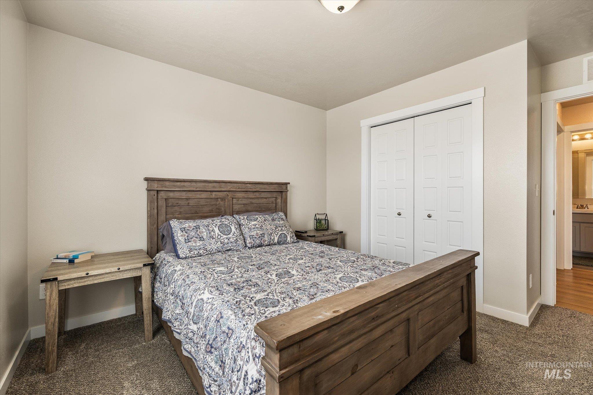 3218 S Veneto Pl Property Photo 33