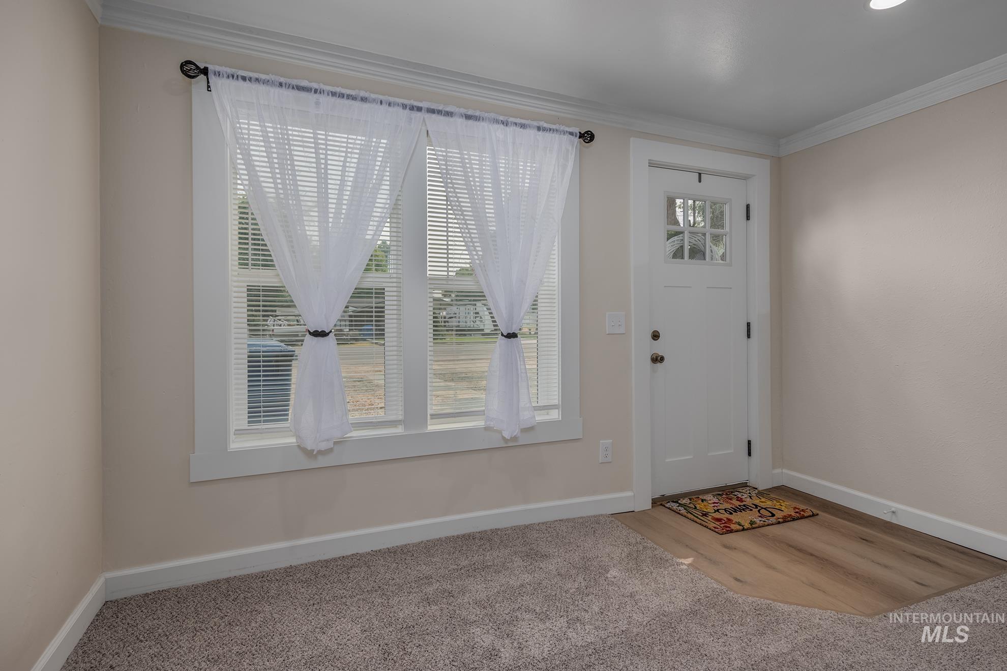 1401 3rd Avenue S. Property Photo 2