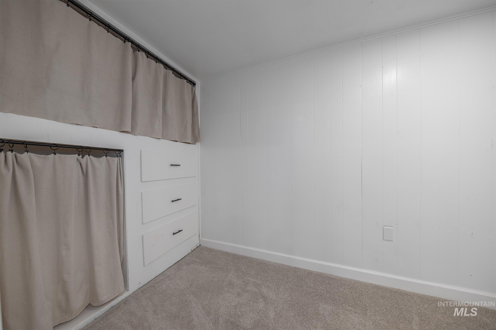 1401 3rd Avenue S. Property Photo 11