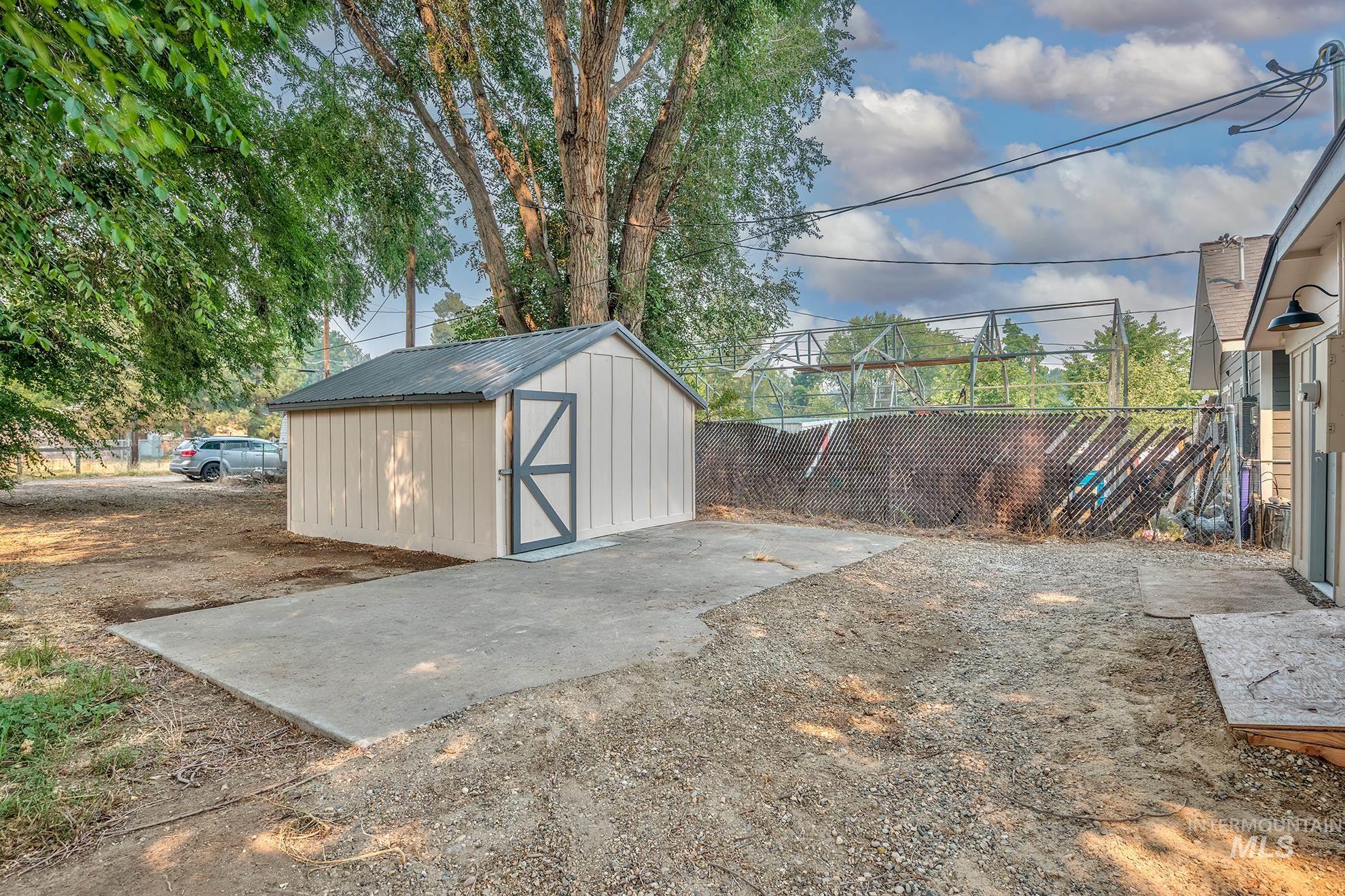 1401 3rd Avenue S. Property Photo 24