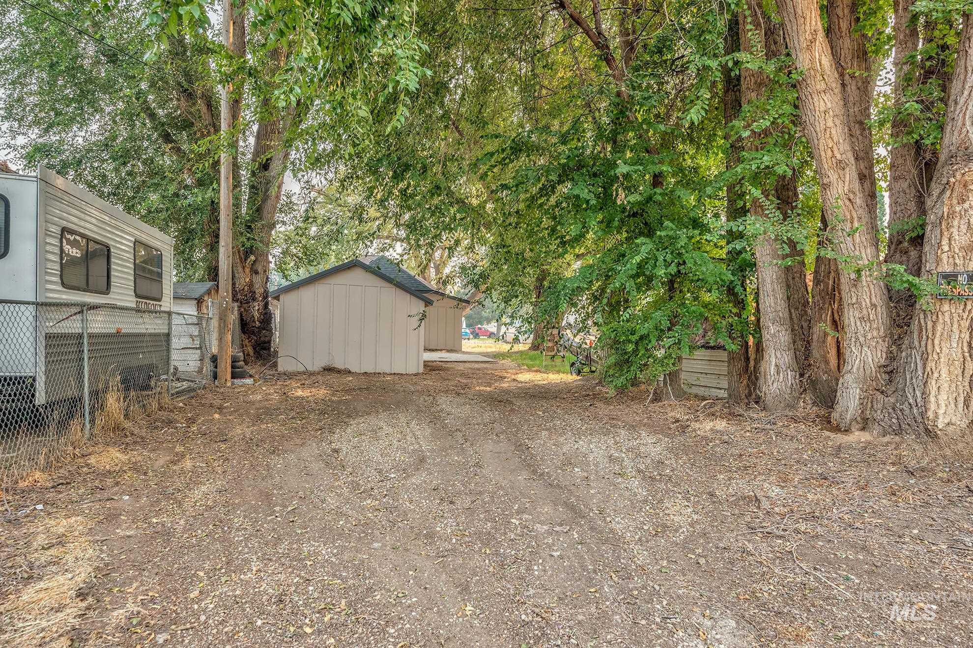 1401 3rd Avenue S. Property Photo 26