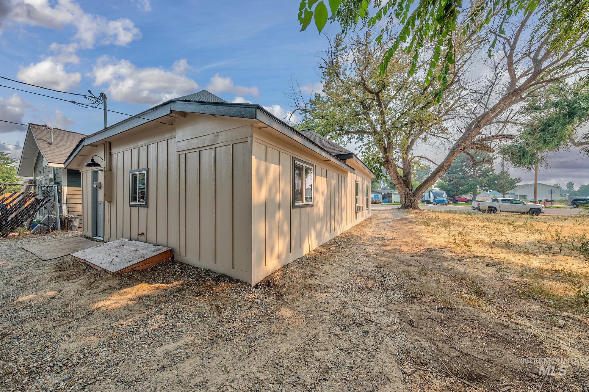 1401 3rd Avenue S. Property Photo 27