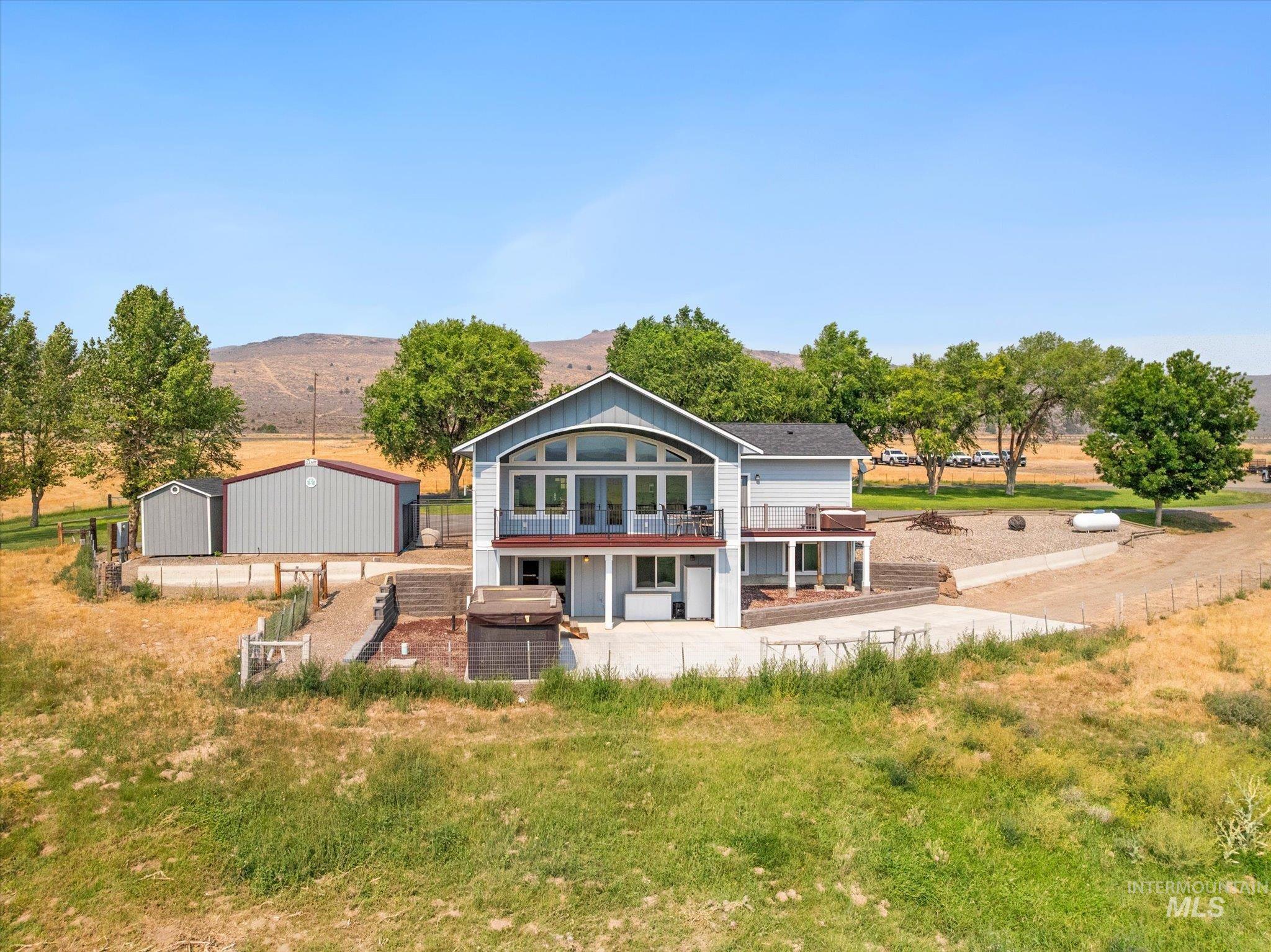38789 Old Hwy 30 Property Photo 7