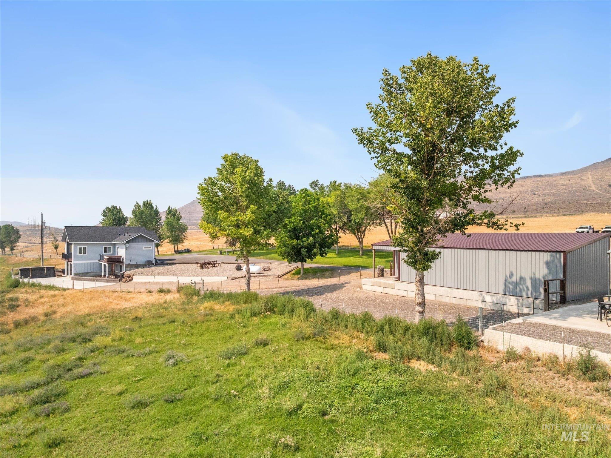 38789 Old Hwy 30 Property Photo 11