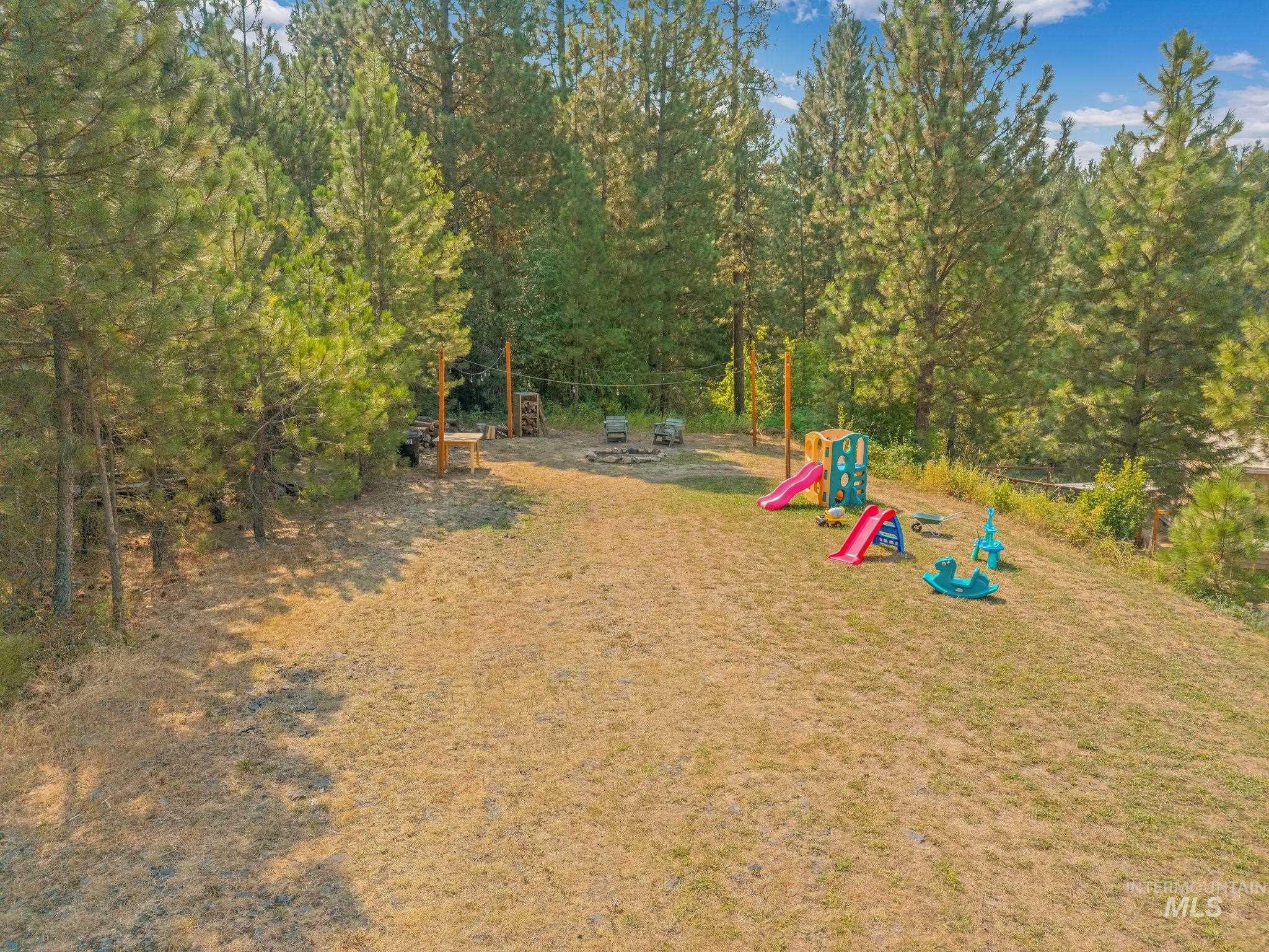 304 1st Ave Property Photo 36