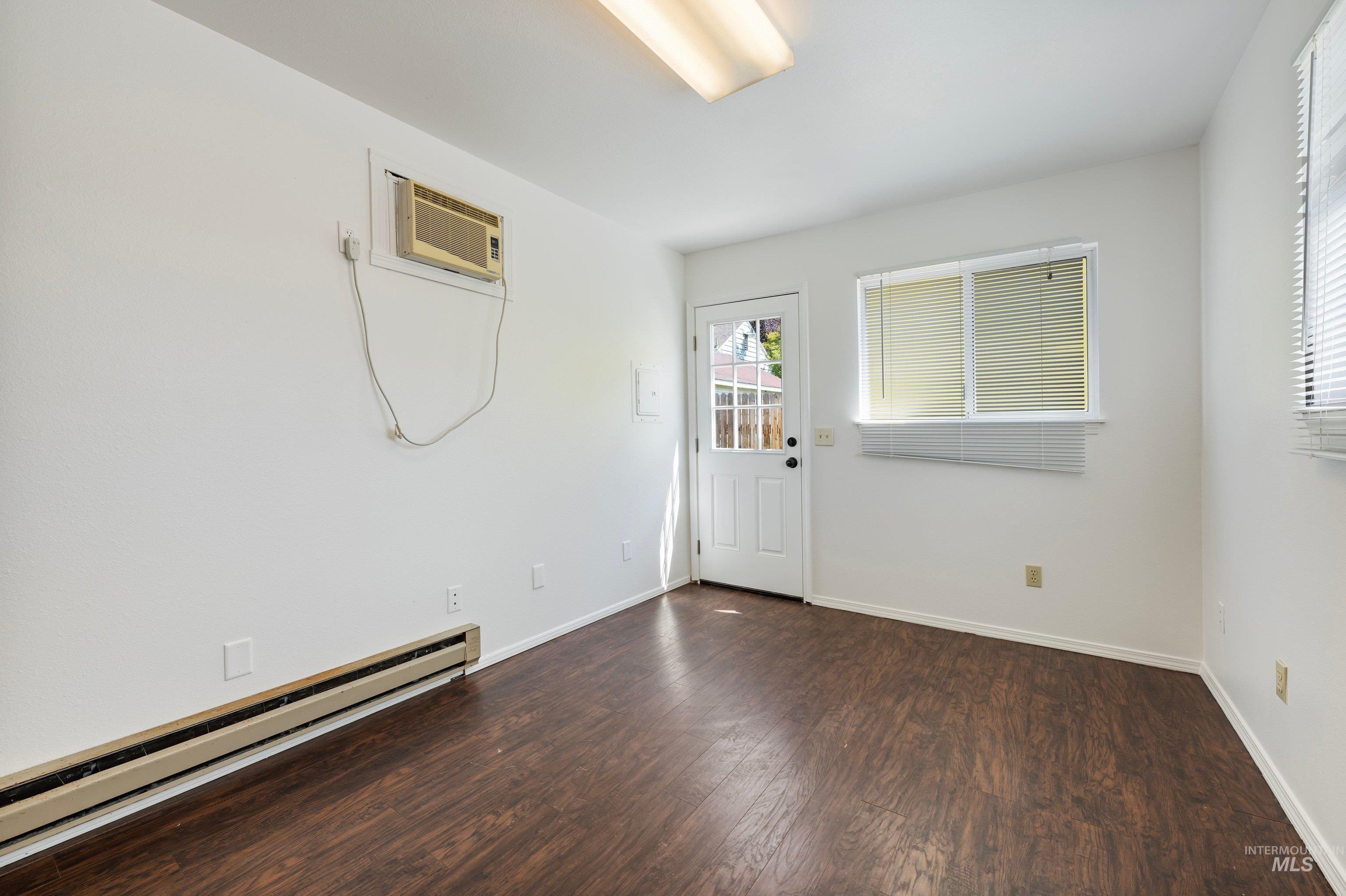 1611 S Vermont Avenue Property Photo 29